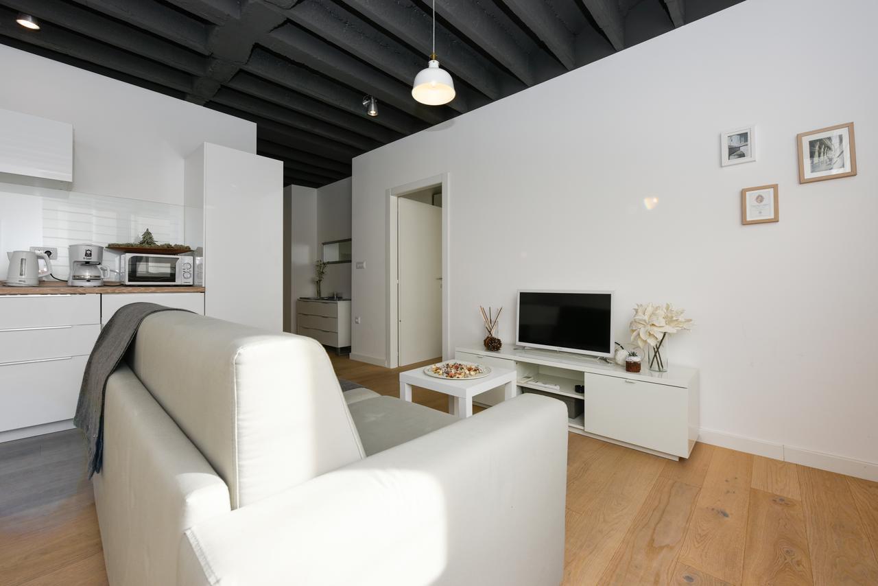Deluxe Apartments Santa Lucia Zadar Exteriör bild